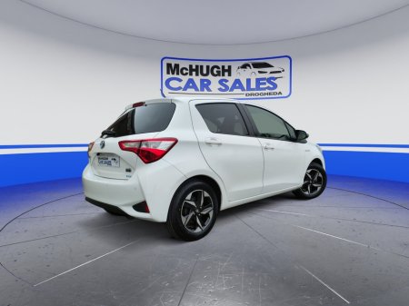 2019 Toyota Yaris Hybrid Luna Sport €12,950