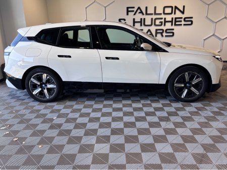 2023 BMW iX XDRIVE40 M SPORT 76KwH BATTERY // HIGH SPEC €47,950