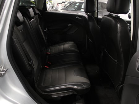 2017 Ford Kuga TITANIUM 2.0 TD 120 S6 M6 F 5DR FWD €14,950 thumbnail