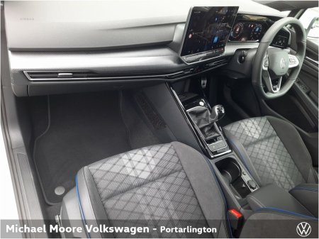 2026 Volkswagen Golf R-LINE 1.5TSI 150 M6F €43,960