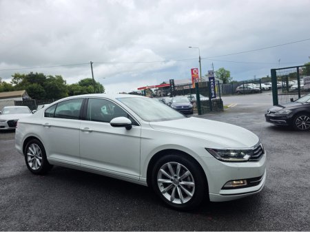 2016 Volkswagen Passat SALOON 1.4 TSI HIGHLINE ELECTRIC SEATS  SAT-NAV REV CAMERA BLIND-SPOT CARPLAY ANDROID AUTO €16,950