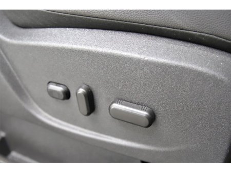 2019 Ford Kuga 1.5TDCI 120BHP 6SPD ST-LINE *LEATHER*EL.PAN ROOF* €21,890 thumbnail