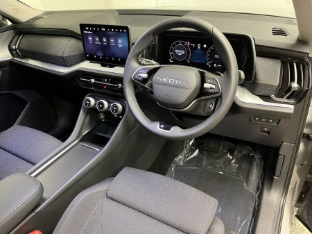 2025 Skoda Kodiaq Selection DSG 2.0TDI 150BHP - Reversing Camera - Heated Seats - Climate Control - Keyless Start - Cruise Control - Apple CarPlay/Android Auto €53,950 thumbnail