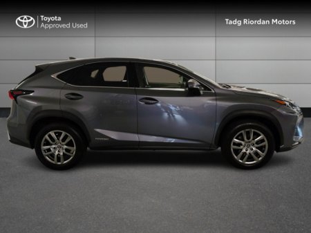 2020 Lexus NX 300 h AWD Executive (Pan roof) €38,950