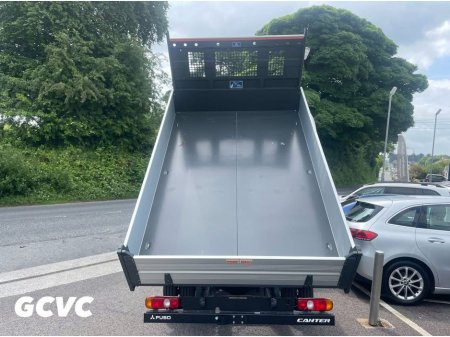 2026 Mitsubishi Canter 