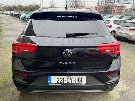 2022 Volkswagen T-Roc STYLE BLACK EDITION AUTOMATIC 2.0 DIESEL //ADAPTIVE CRUISE CONTROL//KEYLESS ENTRY//REVERSE CAMERA// thumbnail