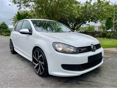 2011 Volkswagen Golf S BLUEMOTION 1.6 TDI**ONLY €180 TAX**105 BHP**FACTORY BODY KIT**FSH**CANDY WHITE**MINT** €8,950