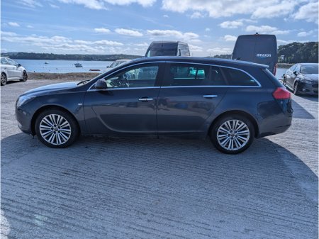 2013 Opel Insignia  €3,995