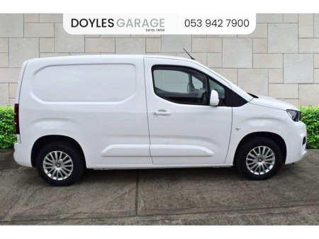 2023 Peugeot Partner Professional Plus 1.5 Blue HDi Diesel 100bhp 650kg *LOOK PACK* €27,285