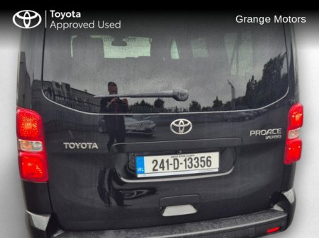 2024 Toyota Proace Verso 2.0LTR DSL 6 SPEED SHUTTLE LWB 9 SEATER €67,950
