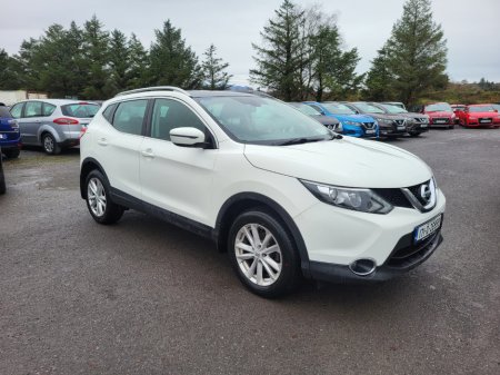 2017 Nissan Qashqai 1.5 SV €14,990