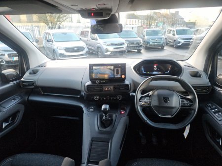 2024 Peugeot Rifter New Model Wheelchair Access €25,995 thumbnail
