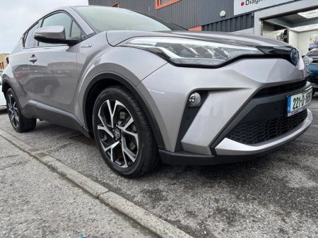 2022 Toyota C-HR 1.8 HYBRID SPORT BITONE €23,000