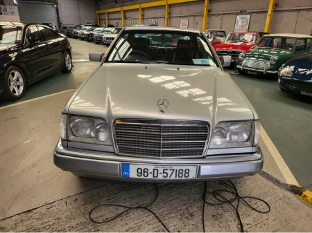 1996 Mercedes-Benz E Class E200 COUPE // CLEAN EXAMPLE // APPRECIATING CLASSIC// RECENT MAJOR SERVICE €5,999