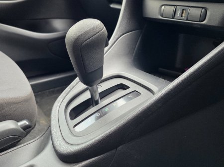 2022 Toyota Yaris  €17,950 thumbnail