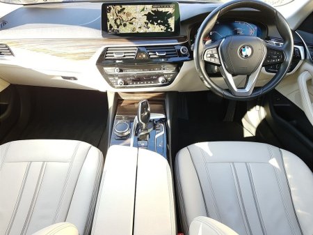 2021 BMW 5 Series 520d SE €36,995