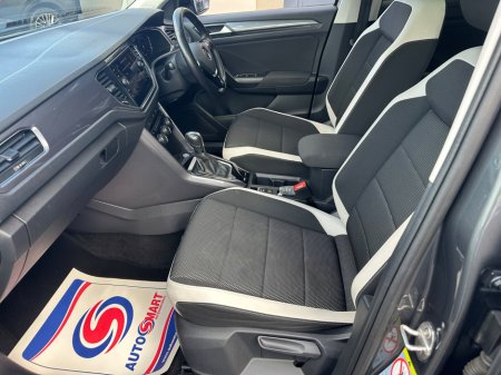 2021 Volkswagen T-Roc 2.0 TDI 150bhp Sport DSG €24,950 thumbnail