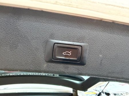 2015 Audi Q5 SQ5 TDI QUATTRO AUTOMATIC €28,777 thumbnail