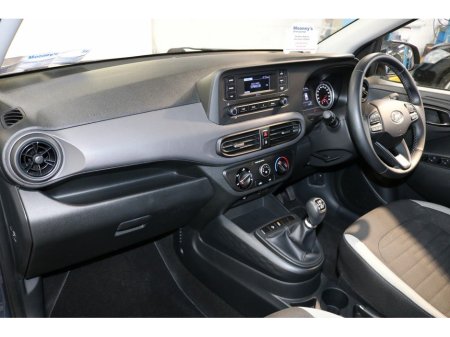 2021 Hyundai i10 DELUXE 1.0L PETROL HATCHBACK €16,995 thumbnail