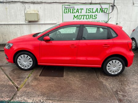2015 Volkswagen Polo  €12,250