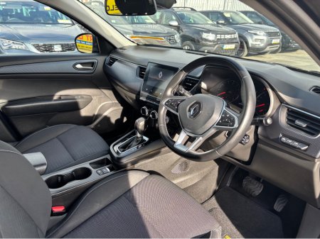 2022 Renault Arkana ICONIC TCE 140 AUTO EDC 5DR AU €21,499 thumbnail