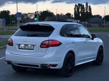2012 Porsche Cayenne 3.0 V6 5DR 2ST €21,995 thumbnail