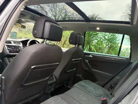 2020 Volkswagen Tiguan 2.0 TDi Top Spec SEL - Auto - 150bhp - 5 Dr Compact SUV €23,850 thumbnail