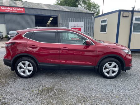 2021 Nissan Qashqai 1.3 PET SE DCT €23,995