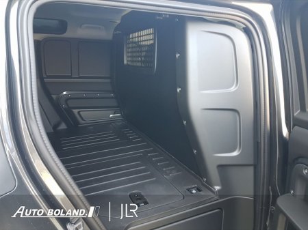 2026 Land Rover Defender 3.0D S D250 3 Seat AWD, Cold Climate Pack, Keyless Entry, Adaptive Cruise Control, Heated Seats, Towbar €77,873 thumbnail