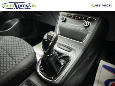 2016 Vauxhall Astra 1.4I Turbo Tech Line €12,995 thumbnail