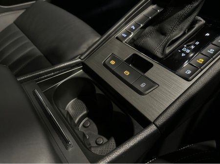 2023 Skoda Superb ESTATE E-HYBRID AUTOMATIC €29,950 thumbnail