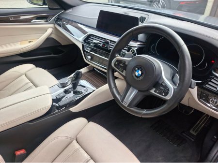 2017 BMW 5 Series D M SPORT ZM5G 4DR AUTO €23,950 thumbnail
