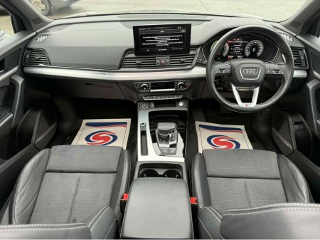 2021 Audi Q5 2.0TFSIE S LINE 50 Quattro Petrol Plug - in - Hybrid €36,950 thumbnail