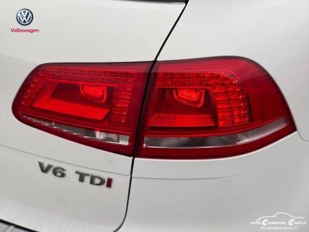 2018 Volkswagen Touareg N1 BUSINESS 5 SEAT CREWCAB VAT €26,950 thumbnail