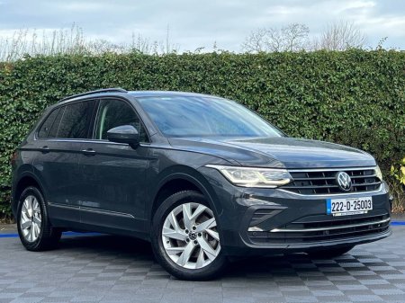 2022 Volkswagen Tiguan LIFE 1.4 TSI PLUG-IN HYBRID // FULL SERVICE HISTORY // APPLE CARPLAY/ANDROID AUTO // ADAPTIVE CRUISE CONTROL