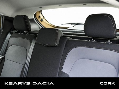 2025 Dacia Sandero Stepway Extreme TCe 90 GSR2 €23,990 thumbnail