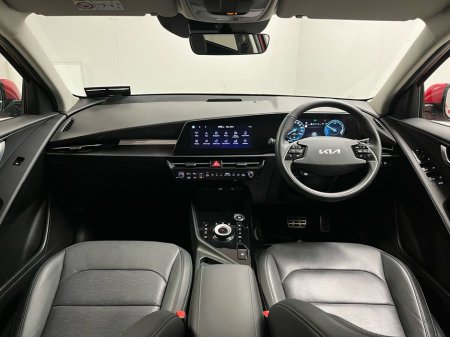 2023 Kia Niro K4 1.6GDI PHEV - Reversing Camera - Sat Nav - Climate Control - Electric Heated Seats - Keyless Start - Apple CarPlay/Android Auto €29,950