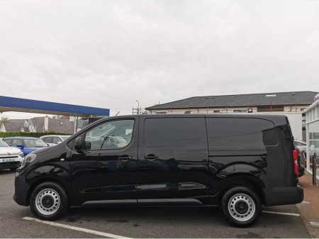 2025 Citroen Dispatch LX 1.5 BLUEHDI 120 LWB ( price ex vat) €25,950