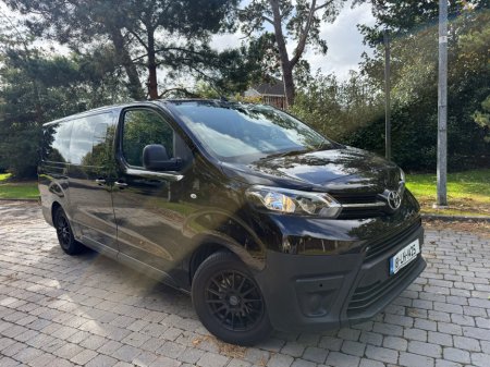 2018 Toyota Proace VERSO 1.6 D COMBI LWB 4DR €32,950