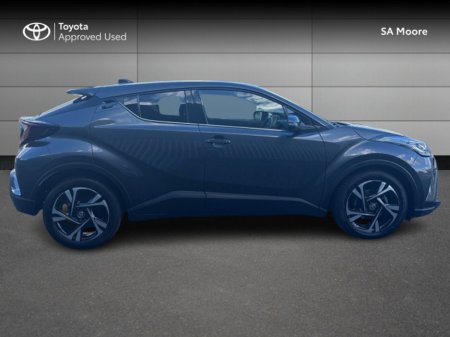 2023 Toyota C-HR HYBRID SPORT €28,995