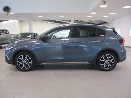 2022 Fiat Tipo 1.0 100HP Cross 5dr €18,950