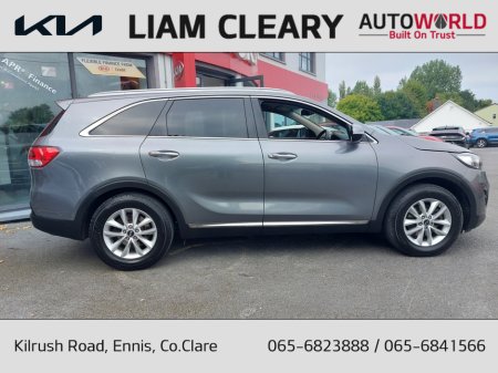 2017 Kia Sorento PLATINUM 4X2 5DR €24,500