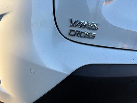 2022 Toyota Yaris Cross  €26,950 thumbnail