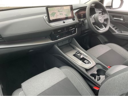 2026 Nissan Qashqai SV Premium HYBRID Automatic €46,100