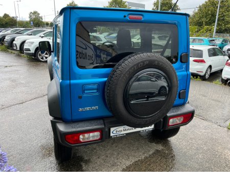 2023 Suzuki Jimny SIERRA 4 SEAT 1.5 PETROL MANUAL //ONLY 3,212 MILES//HEATED SEATS//KEYLESS ENTRY//REVERSE CAMERA// €31,950 thumbnail