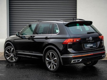 2023 Volkswagen Tiguan R-LINE TSI DSG €36,450 thumbnail