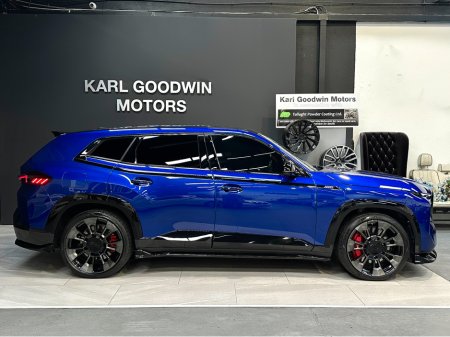 2024 BMW XM 50E PHEV AUTO MEGA SPEC €124,950 thumbnail