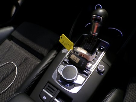 2018 Audi A3 Sportback S-LINE SPORTBACK*FACELIFT MODLE*AUTO*HEATED LEATHER ELECTRIC S-LINE SEATS*PARKING SENSORS WITH COLOUR CAMERA*ADAPTIVE CRUISE CONTROL*PADDLE SHIFT*FULL SAFETY PACK* €21,900 thumbnail