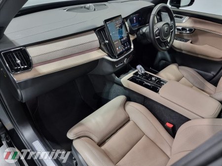 2025 Volvo XC90 * ULTRA * T8 2.0 PHEV * AWD * AUTOMATIC * STUNNING SUV * TRINITY VOLKSWAGEN * thumbnail