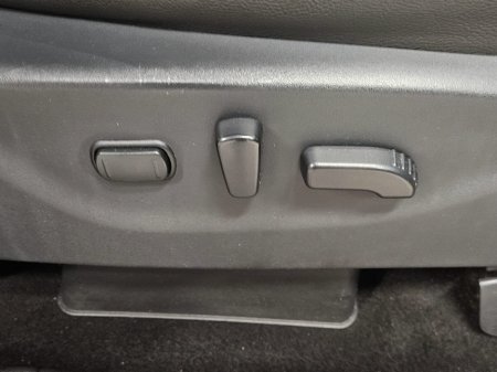 2019 Nissan Navara  thumbnail